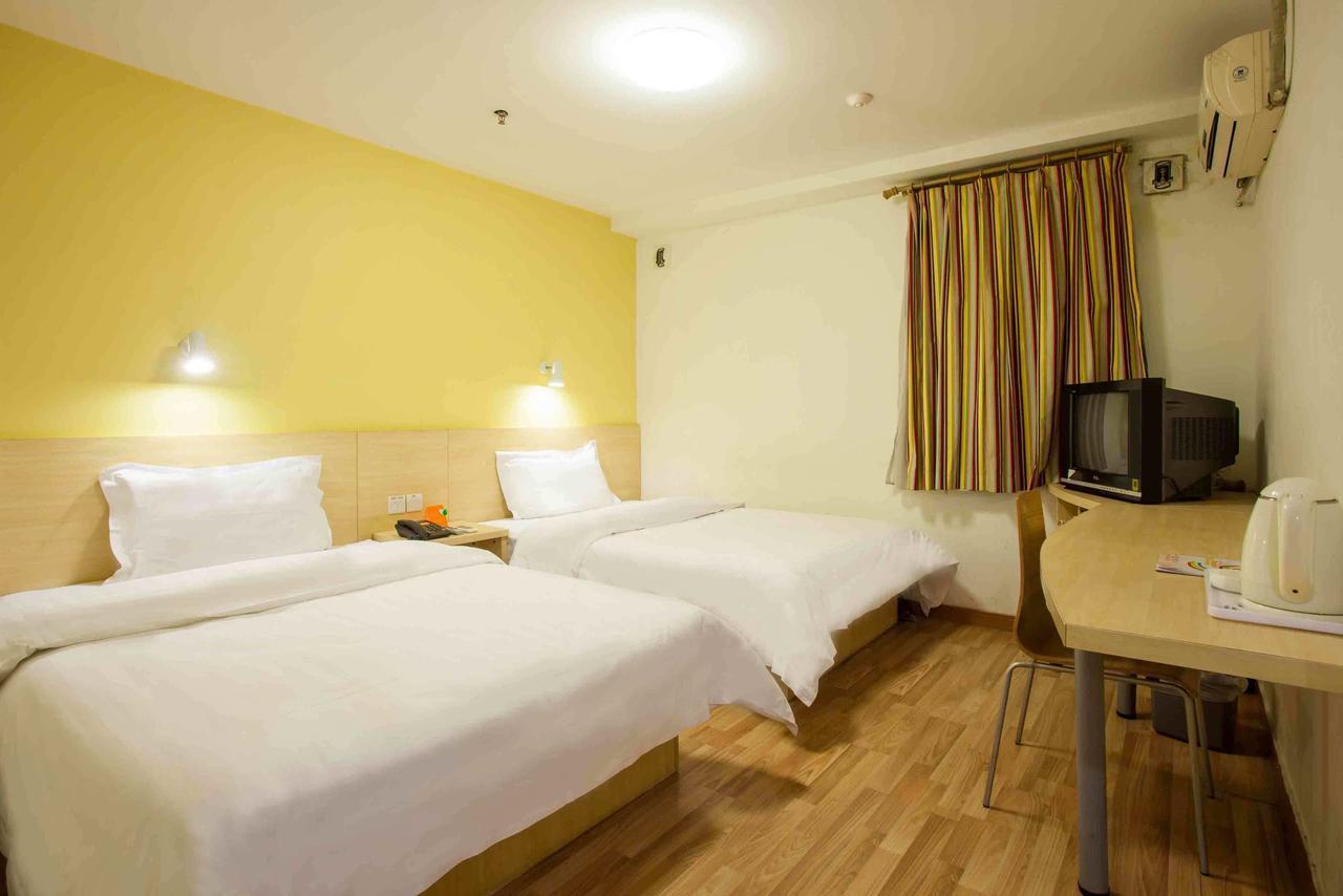 7Days Inn Guangzhou Southern Hospital Medical College Station Екстериор снимка