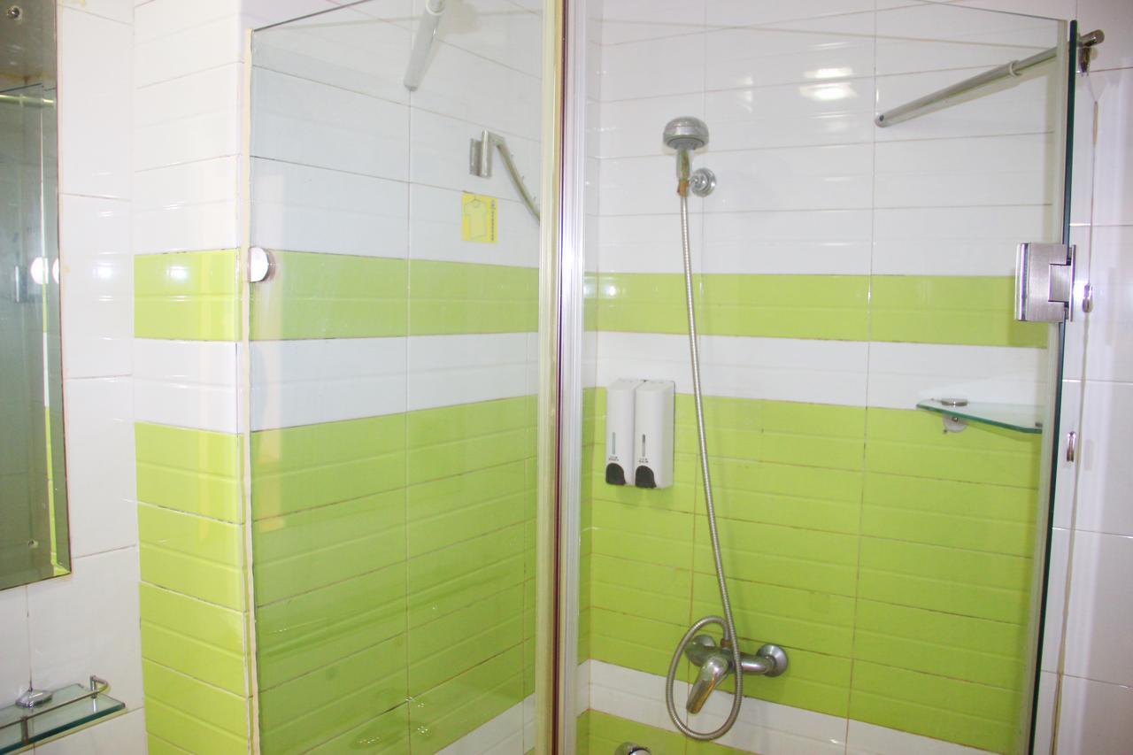 7Days Inn Guangzhou Southern Hospital Medical College Station Екстериор снимка