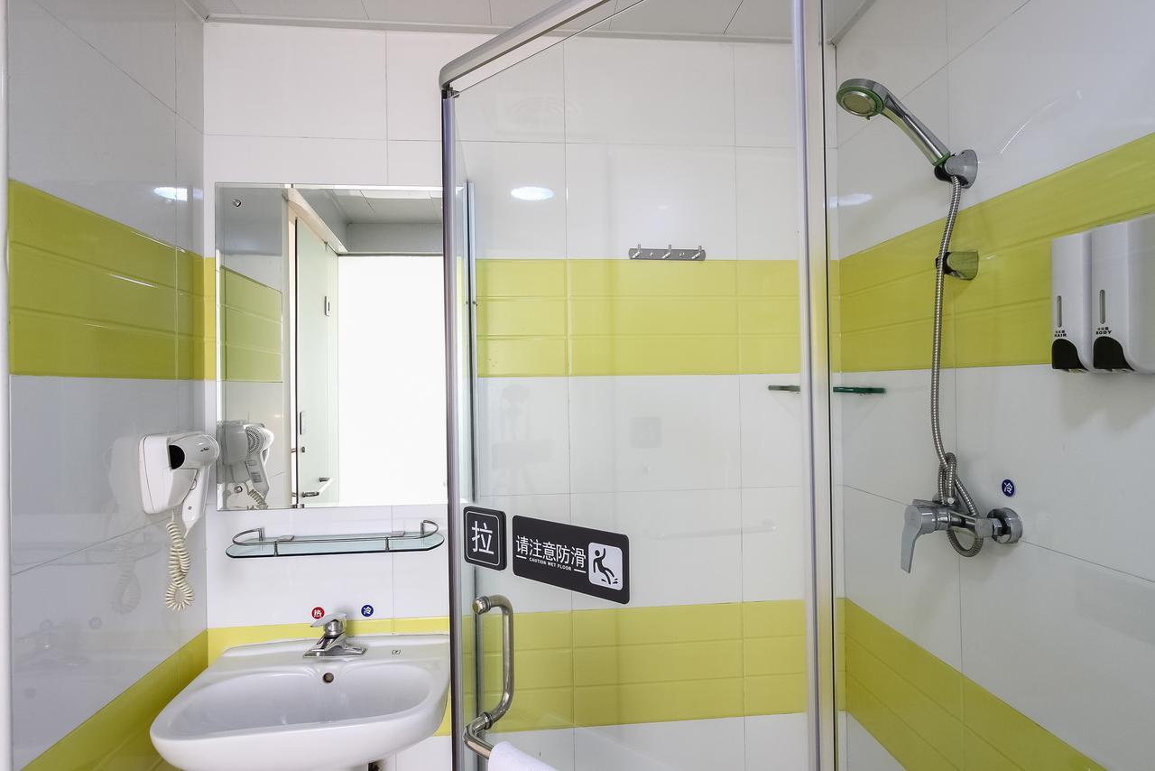7Days Inn Guangzhou Southern Hospital Medical College Station Екстериор снимка