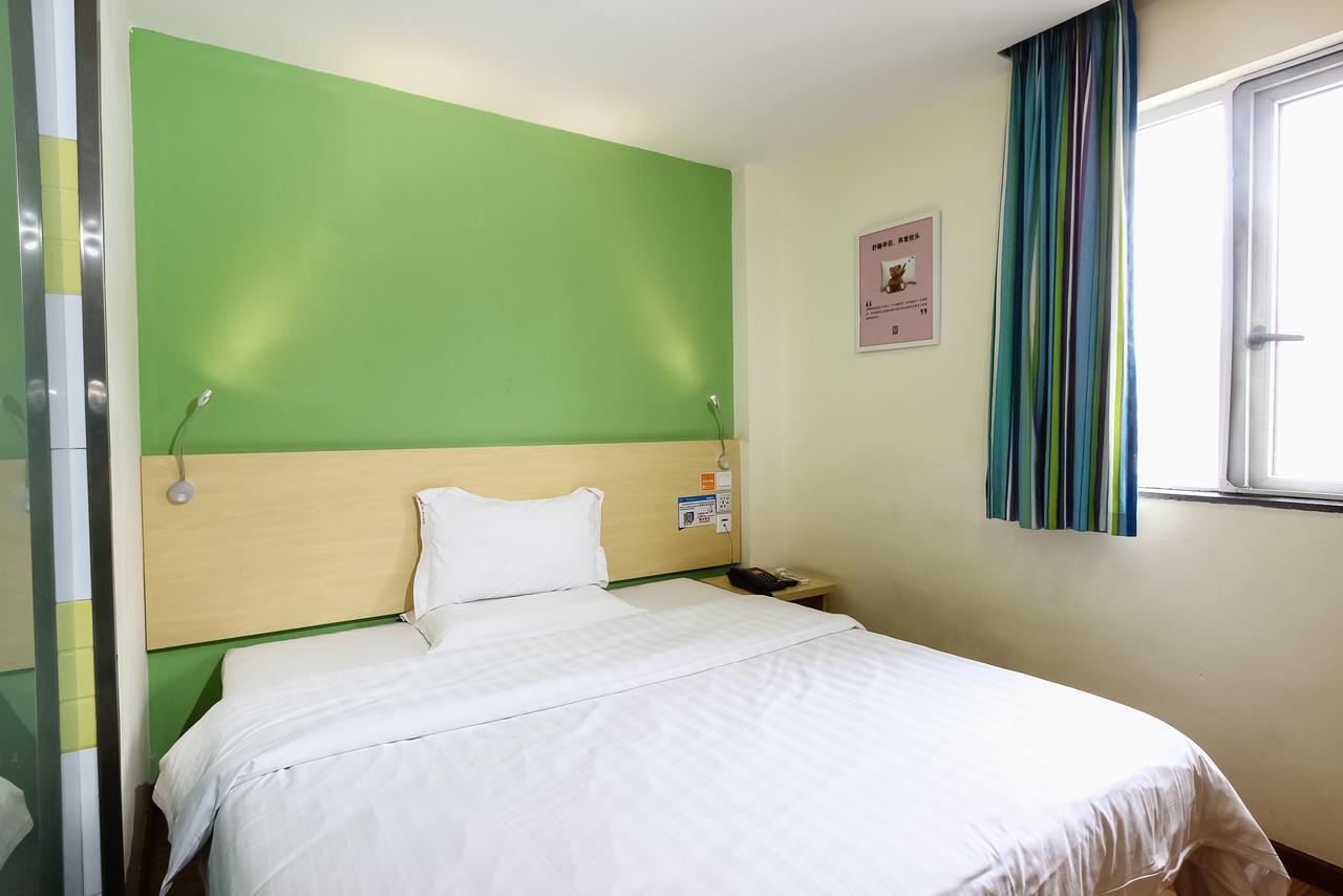 7Days Inn Guangzhou Southern Hospital Medical College Station Екстериор снимка