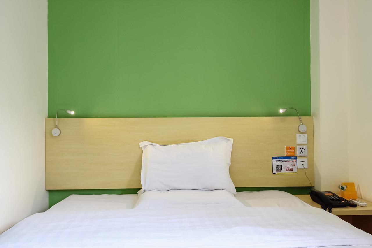 7Days Inn Guangzhou Southern Hospital Medical College Station Екстериор снимка